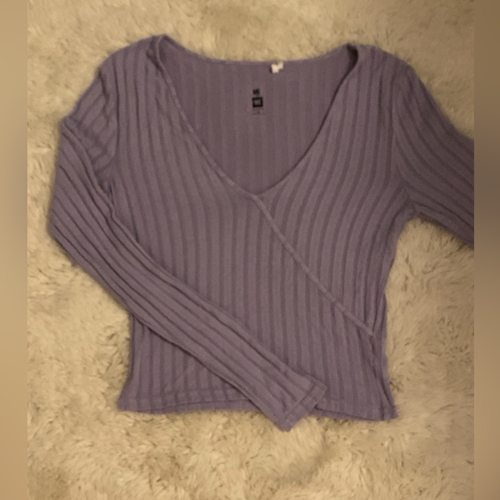 Me to We purple long sleeve top